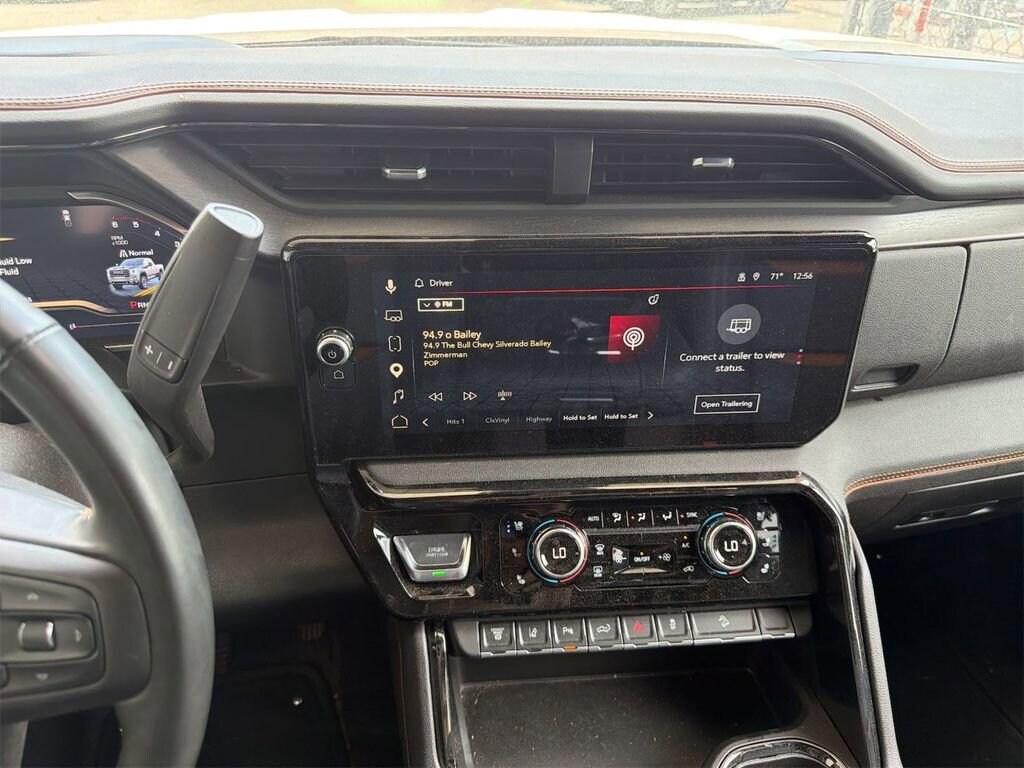 Used 2025 GMC Sierra 2500HD AT4 4WD Crew Cab 159 AT4