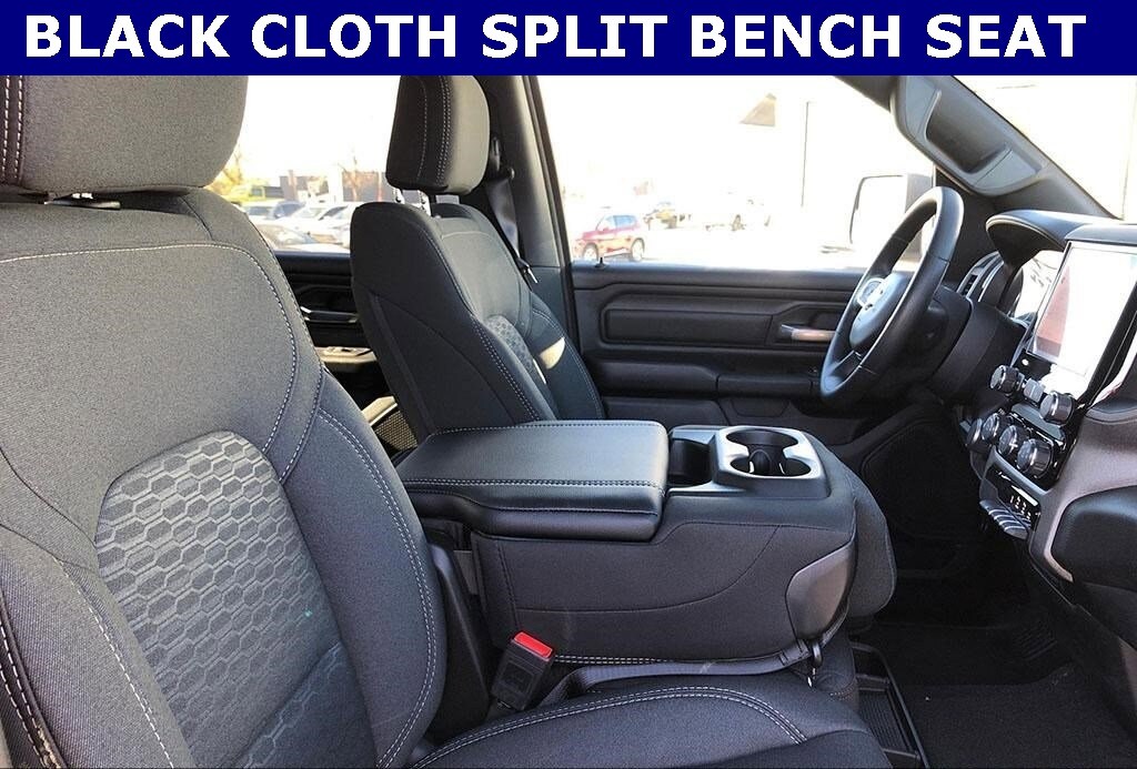 2025 Ram 1500 Tradesman photo 2