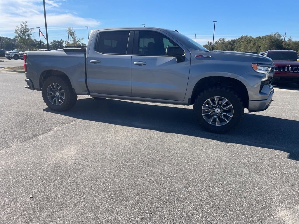 Used 2023 Chevrolet Silverado 1500 RST 4WD Crew Cab 147 RST