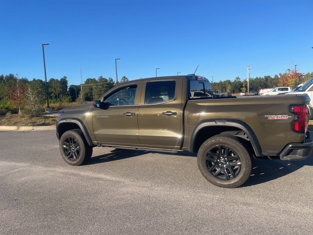 Used 2023 Chevrolet Colorado 4WD Trail Boss 4WD Crew Cab Trail Boss
