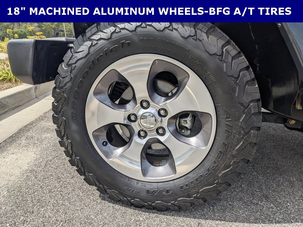 2018 Jeep Wrangler Unlimited Sahara photo 3