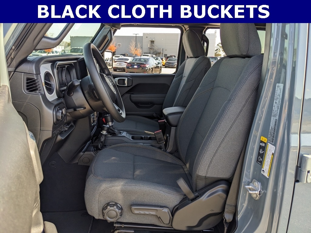 New 2026 Jeep Wrangler 4-DOOR SPORT Sport Utility