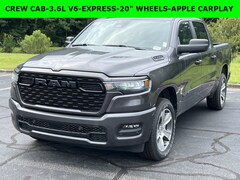 2026 Ram 1500 EXPRESS CREW CAB 4X2 5'7 BOX Pickup