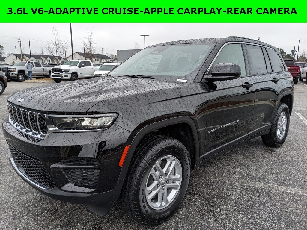 New 2025 Jeep Grand Cherokee LAREDO 4X2 Sport Utility