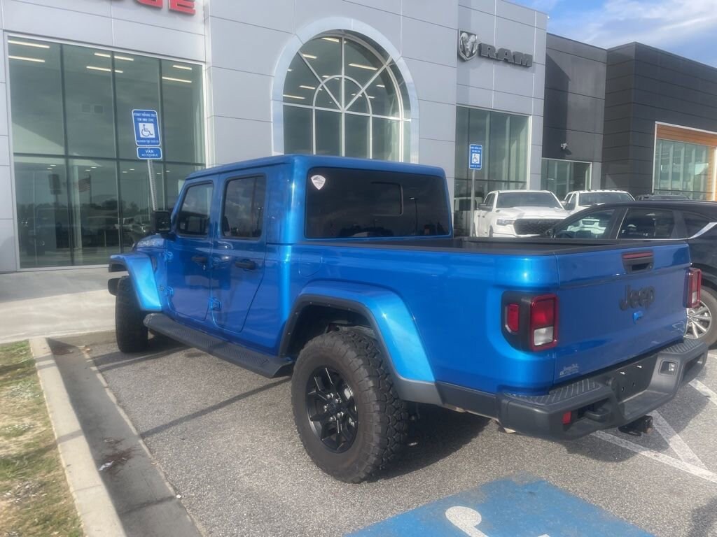 Used 2025 Jeep Gladiator High Tide High Tide 4x4