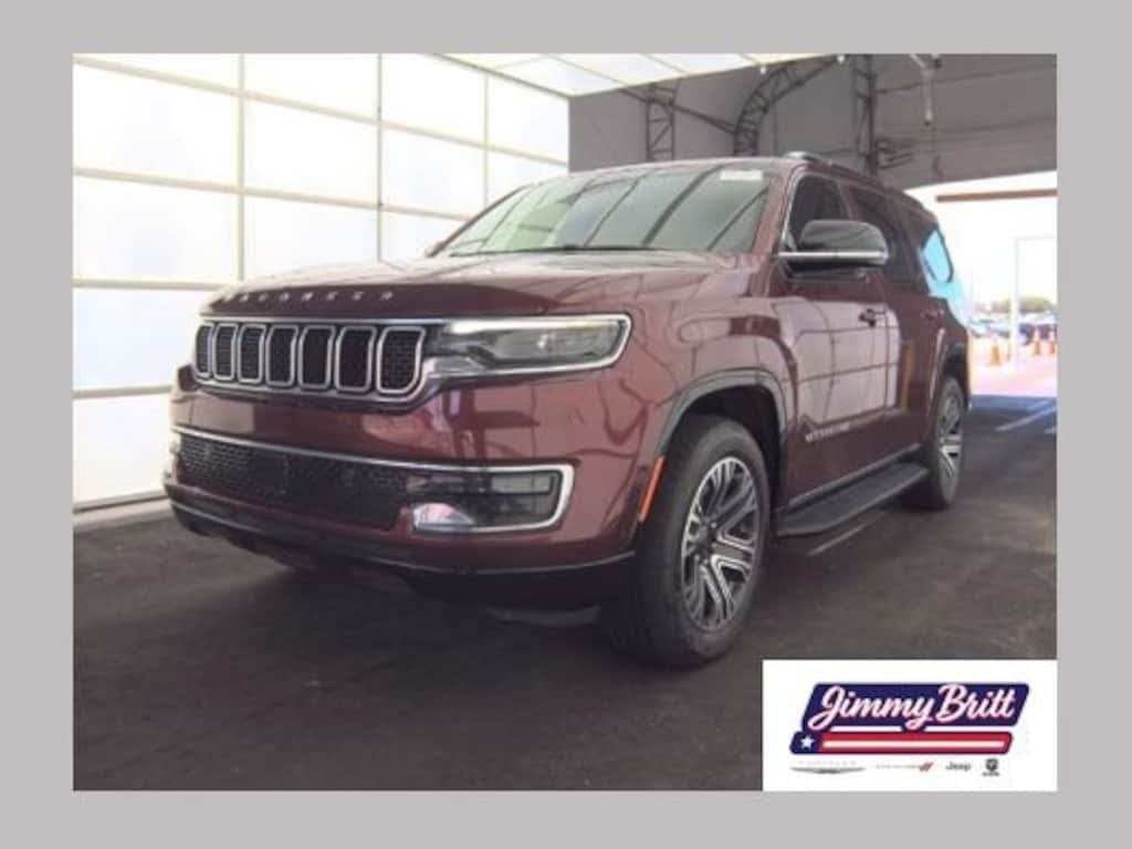 Used 2024 Jeep Wagoneer 4x2