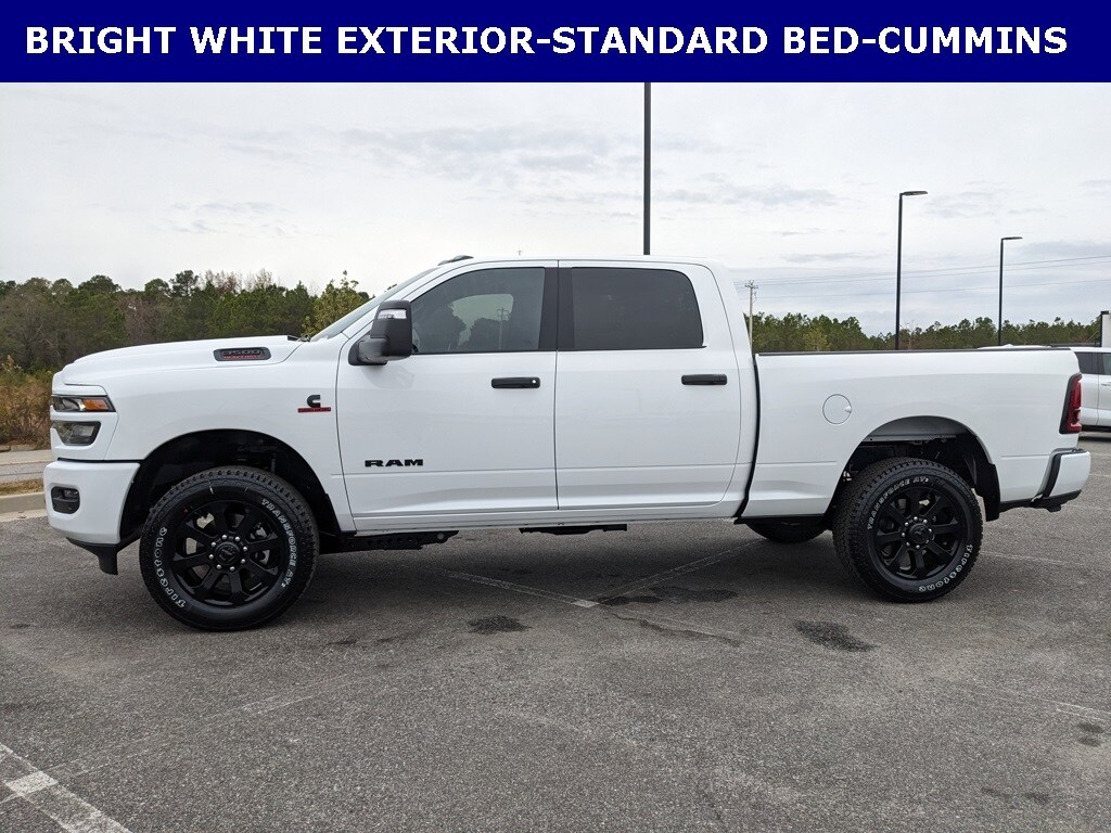 New 2026 Ram 3500 BIG HORN CREW CAB 4X4 6'4 BOX Pickup