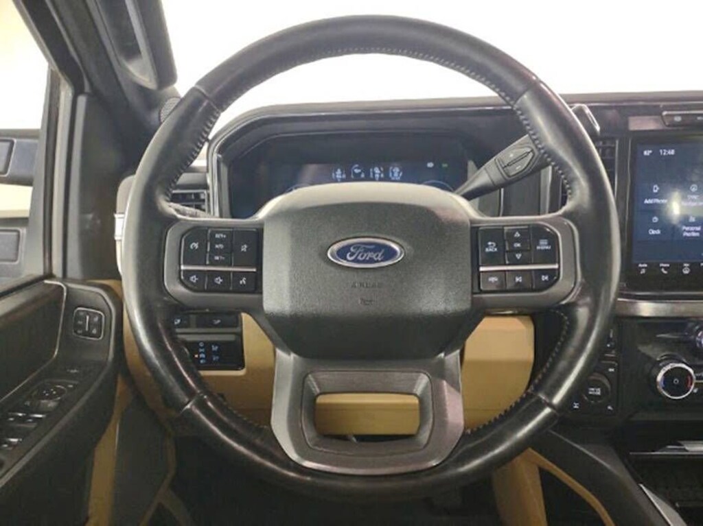 Used 2023 Ford Super Duty F-250 SRW LARIAT