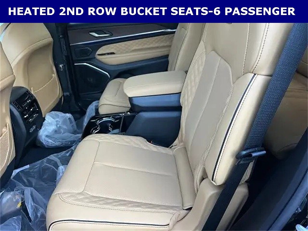 New 2025 Jeep Grand Cherokee L SUMMIT 4X4 Sport Utility