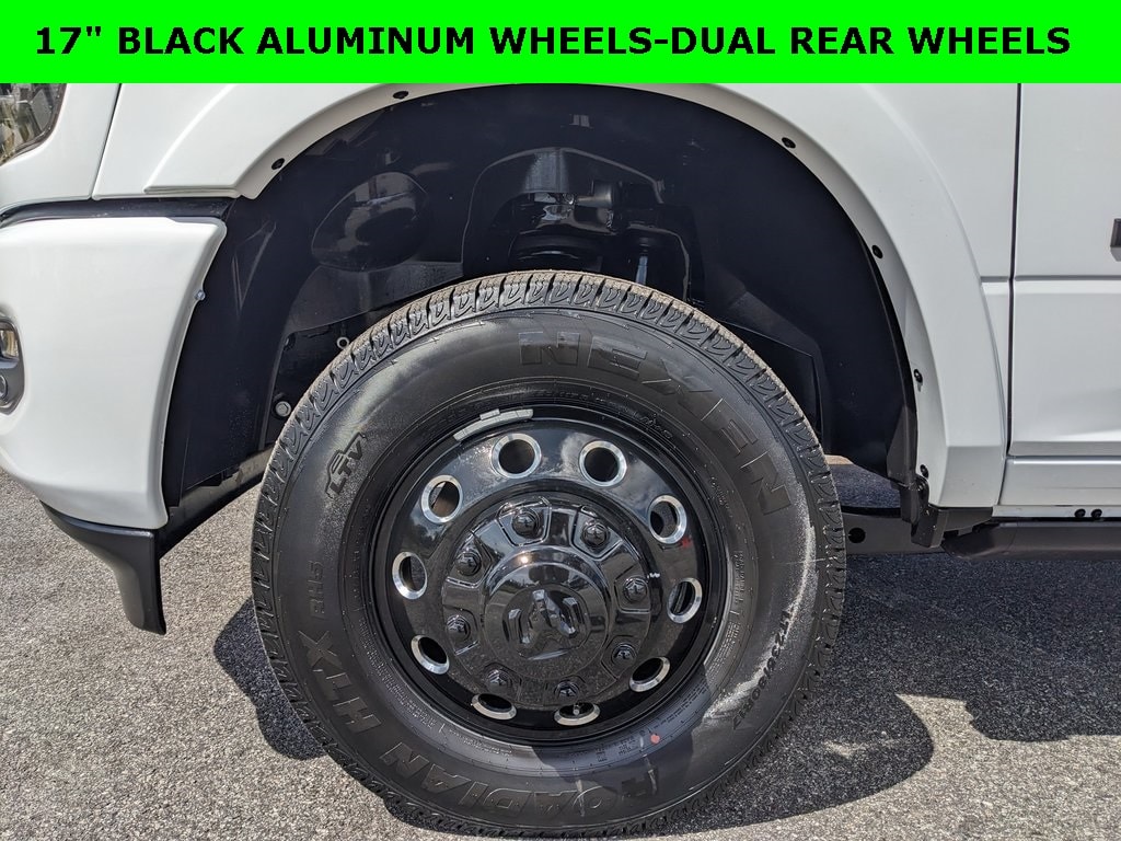 New 2026 Ram 3500 LIMITED CREW CAB 4X4 8' BOX Pickup