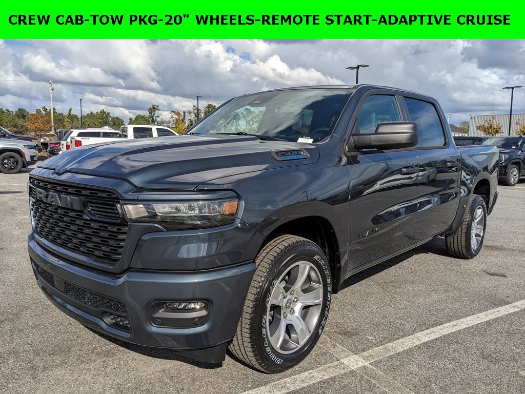 New 2025 Ram 1500 TRADESMAN CREW CAB 4X2 5'7 BOX Pickup