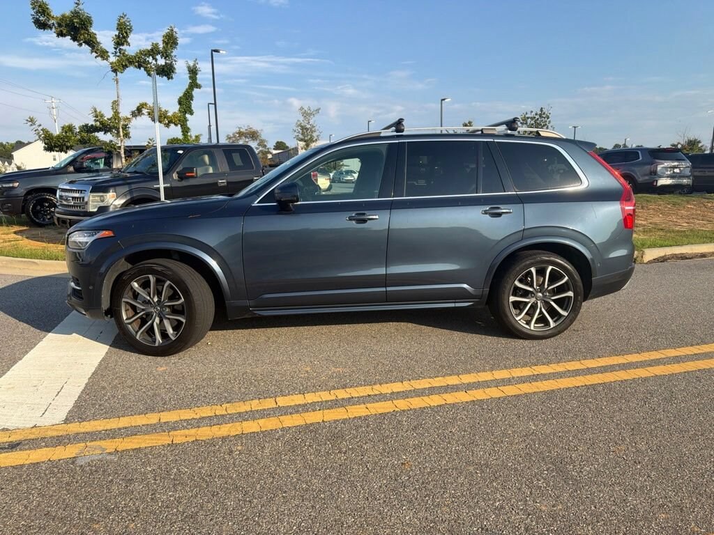 Used 2018 Volvo XC90 Momentum T6 AWD 7-Passenger Momentum