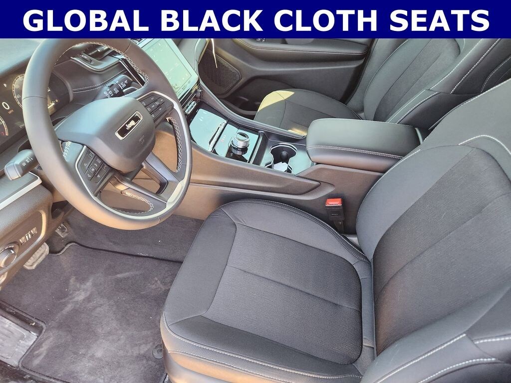 New 2026 Jeep Grand Cherokee L LAREDO 4X4 Sport Utility