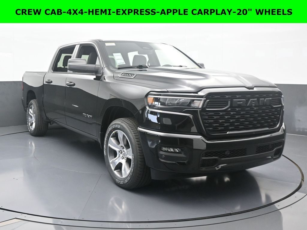 New 2026 Ram 1500 EXPRESS CREW CAB 4X4 5'7 BOX Pickup