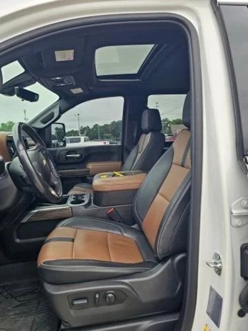 Used 2022 Chevrolet Silverado 2500HD High Country 4WD Crew Cab 159 High Country