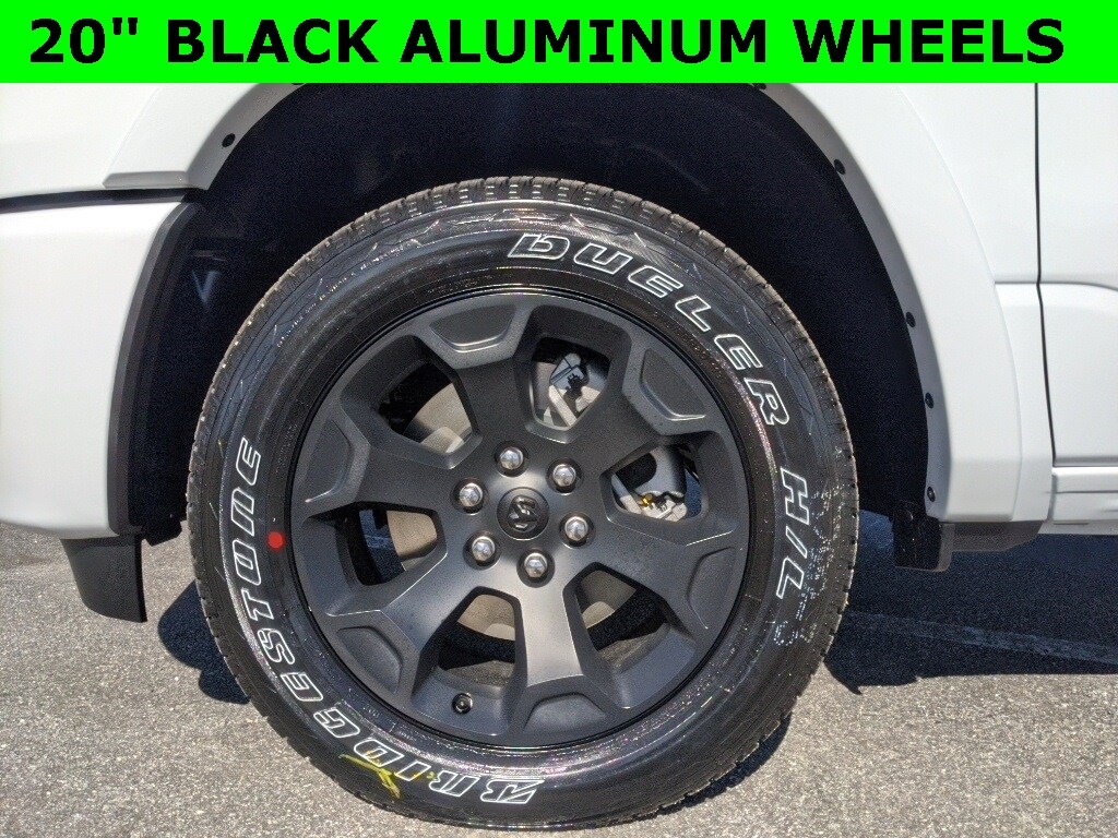 New 2026 Ram 1500 BIG HORN CREW CAB 4X4 5'7 BOX Pickup