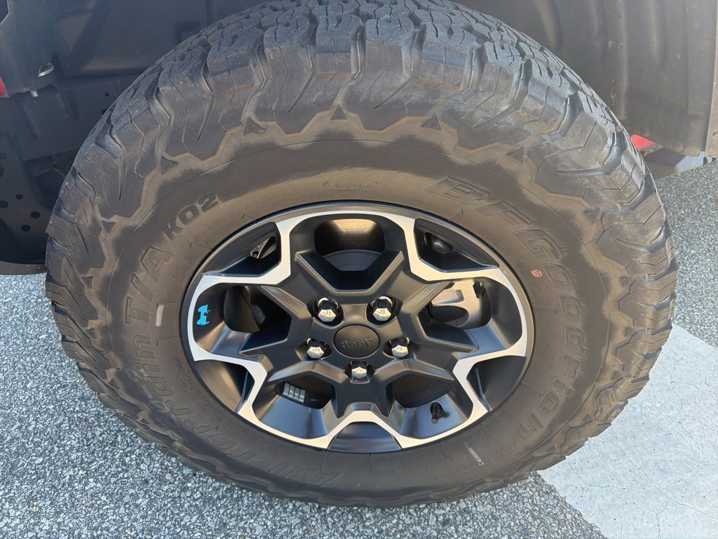 2022 Jeep Wrangler 4xe Unlimited Rubicon photo 4