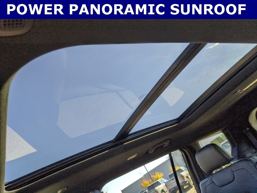 New 2025 Jeep Grand Cherokee L LIMITED 4X4 Sport Utility