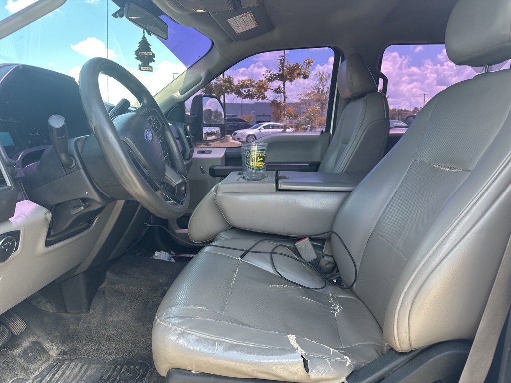 Used 2019 Ford Super Duty F-550 DRW XL XL 2WD Crew Cab 203 WB 84 CA
