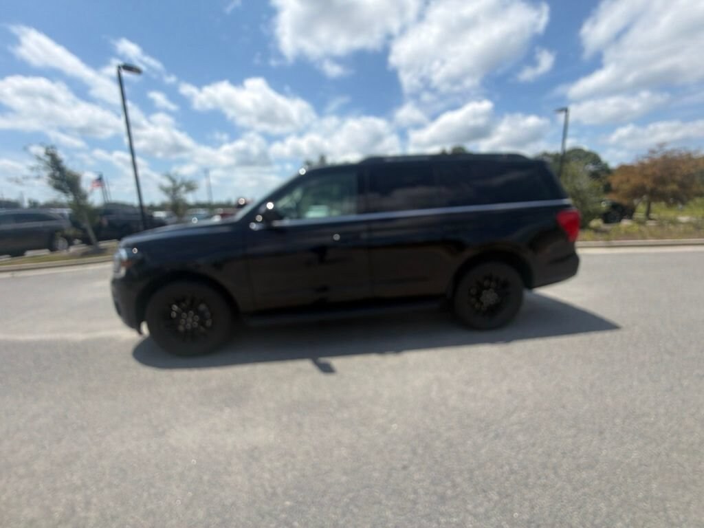 Used 2024 Ford Expedition XLT XLT 4x2