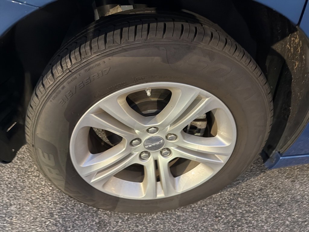 2023 Dodge Charger SXT photo 3