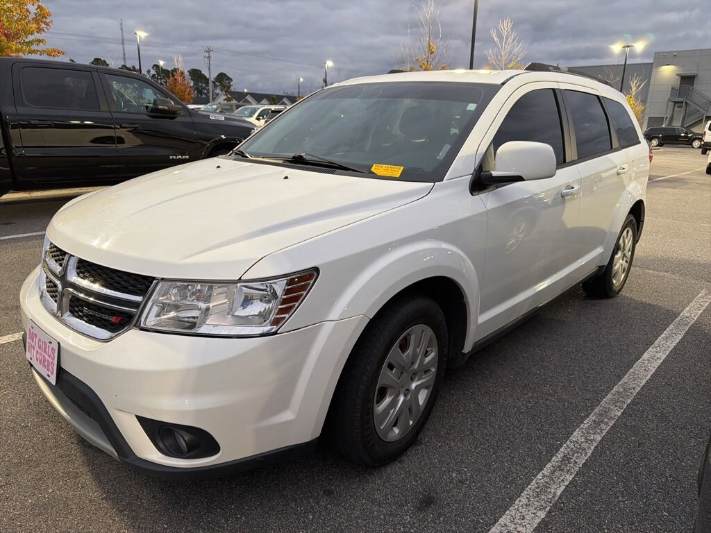 Used 2019 Dodge Journey SE SE FWD