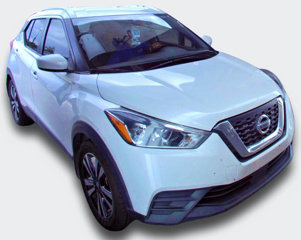 Used 2020 Nissan Kicks SV SV FWD