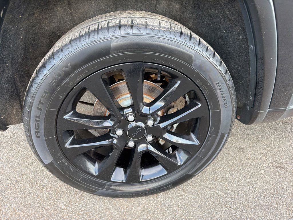 Used 2017 Jeep Grand Cherokee Altitude Altitude 4x2 *Ltd Avail*