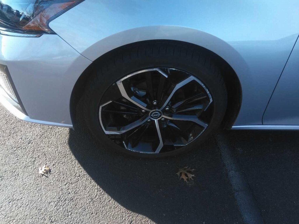 Used 2024 Nissan Altima 2.5 SR Sedan