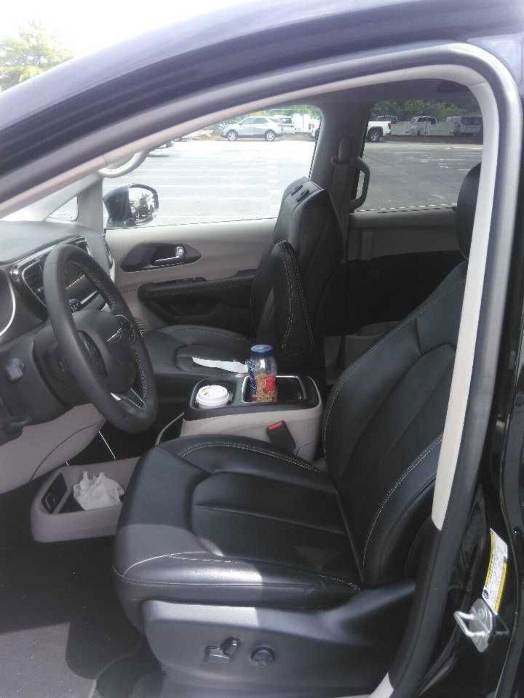 Used 2024 Chrysler Pacifica Touring L Touring L FWD