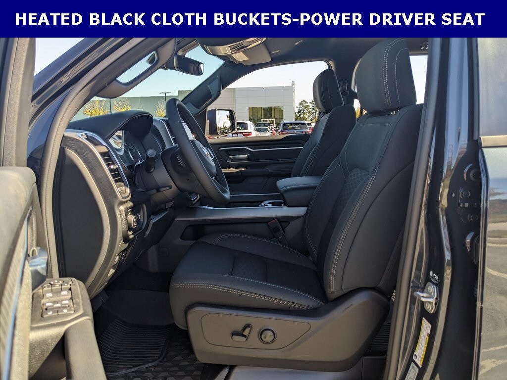 New 2026 Ram 1500 BIG HORN CREW CAB 4X4 5'7 BOX Pickup