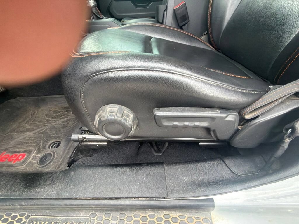 Used 2023 Jeep Gladiator Mojave Mojave 4x4