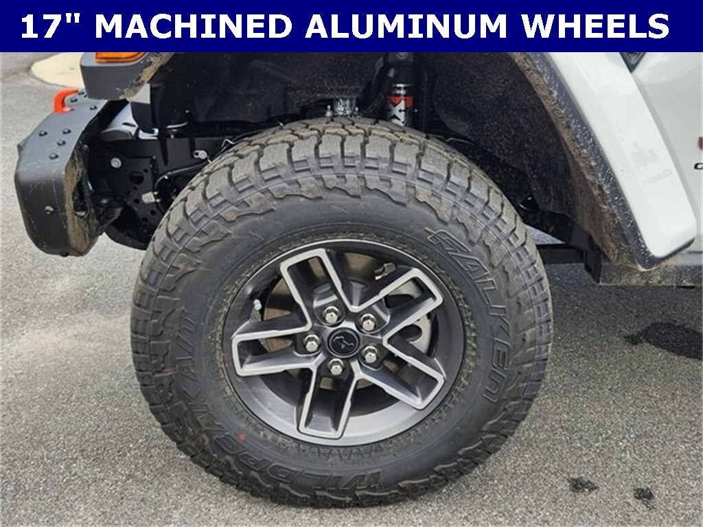 2026 Jeep Gladiator Mojave photo 4