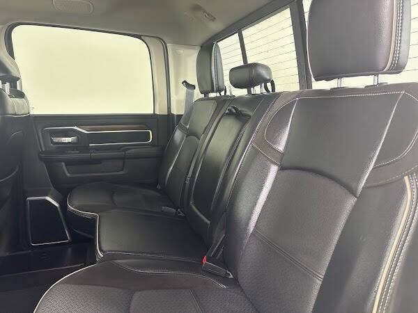 2023 Ram 2500 Laramie photo 3