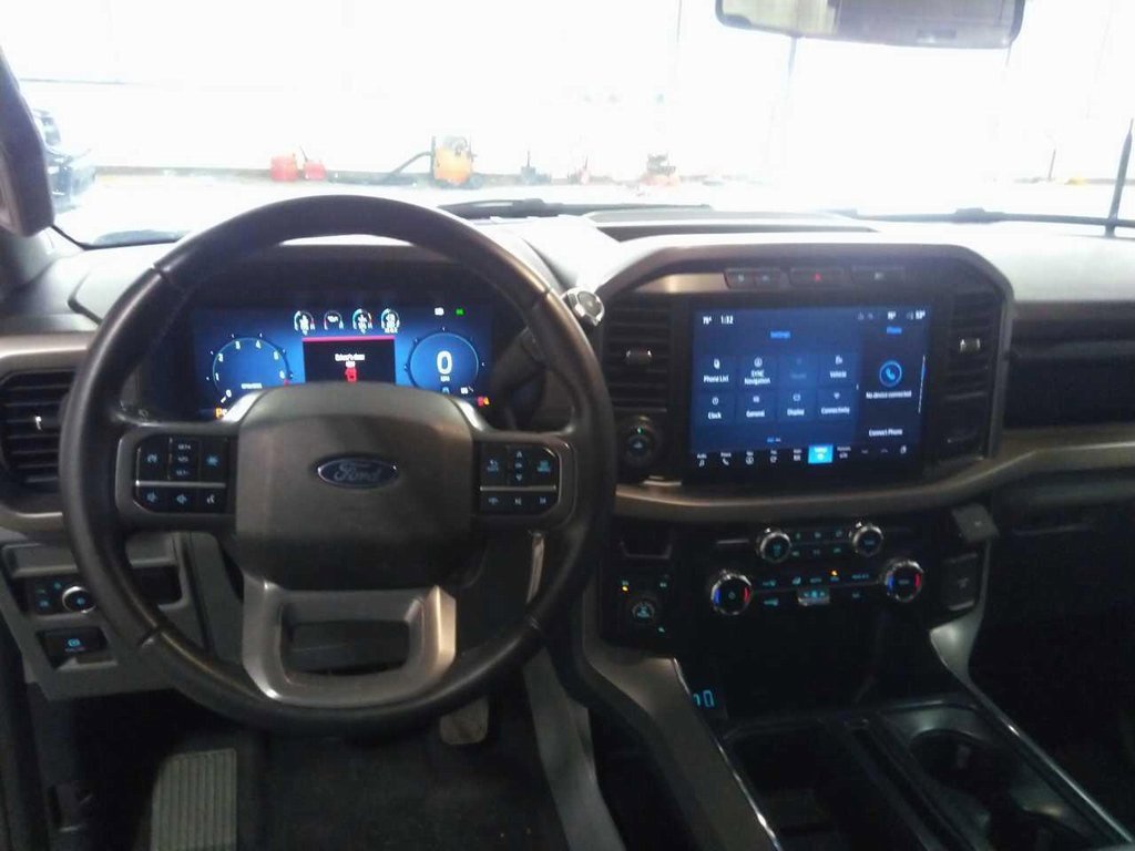 2024 Ford F-150 XLT photo 2