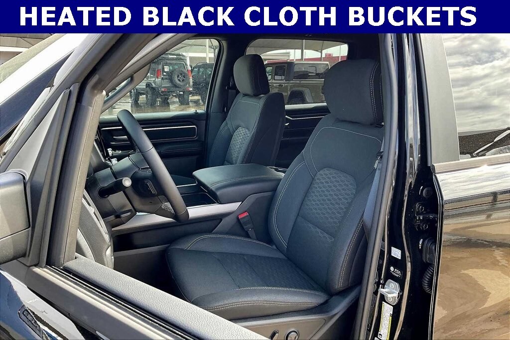 New 2026 Ram 1500 BIG HORN CREW CAB 4X4 5'7 BOX Pickup