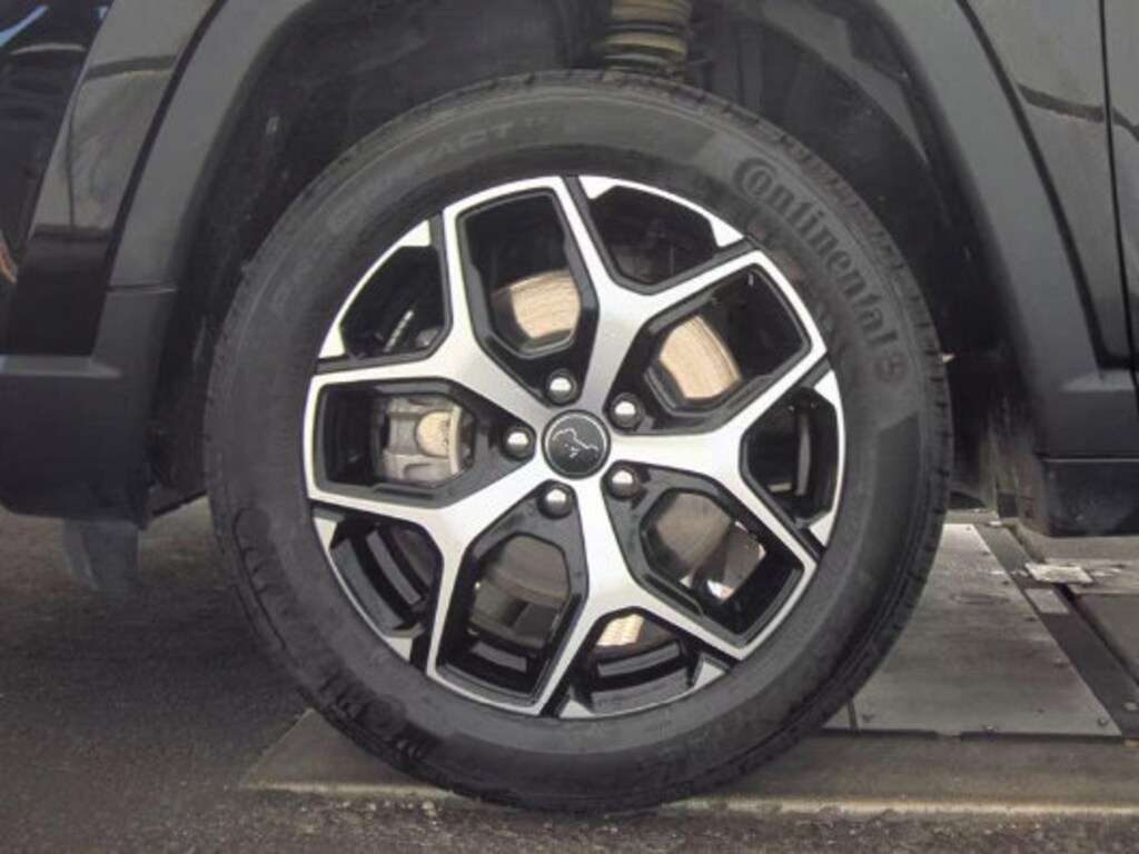Used 2025 Jeep Compass Limited Limited 4x4