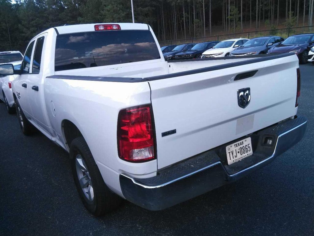 2024 Ram 1500 Classic SLT photo 3