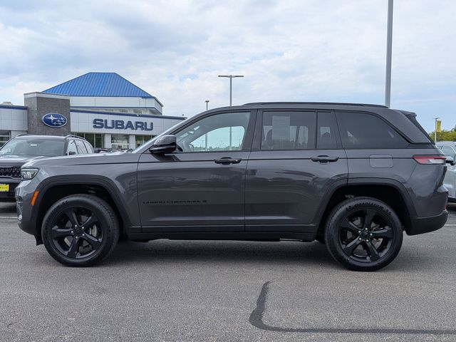 2023 Jeep Grand Cherokee Altitude - Photo 9