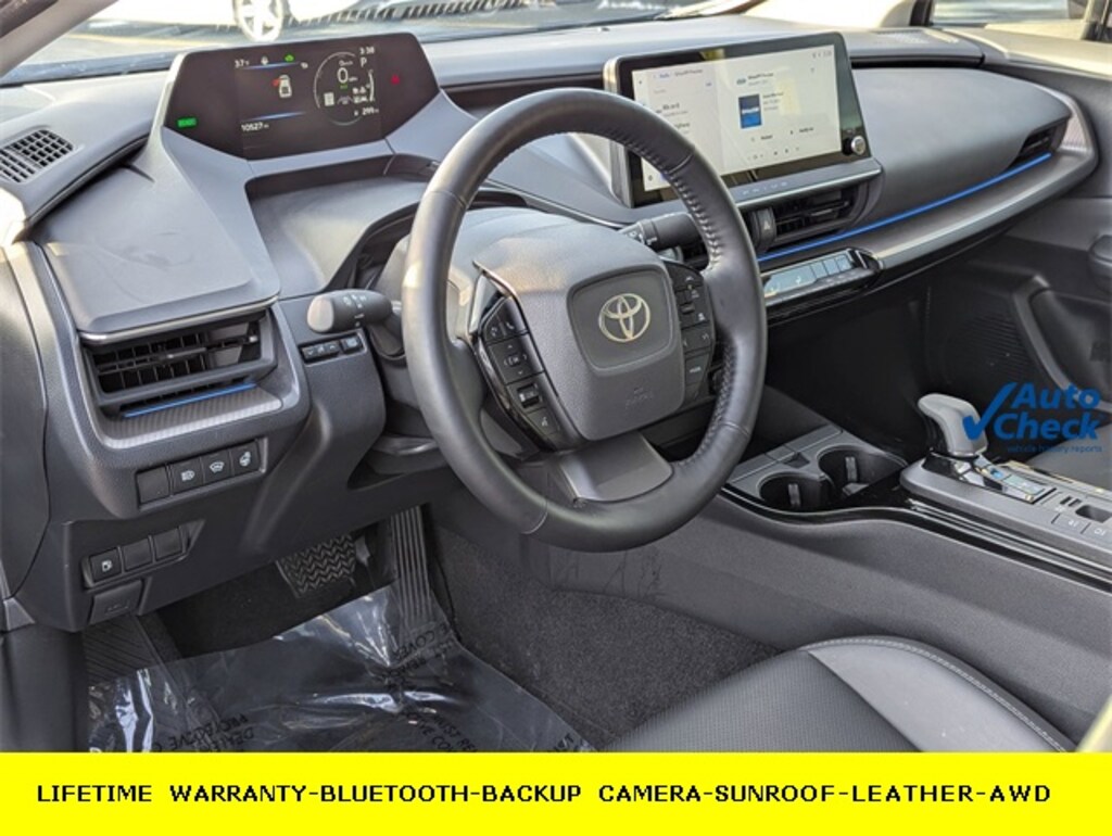 Certified 2024 Toyota Prius XLE Hatchback