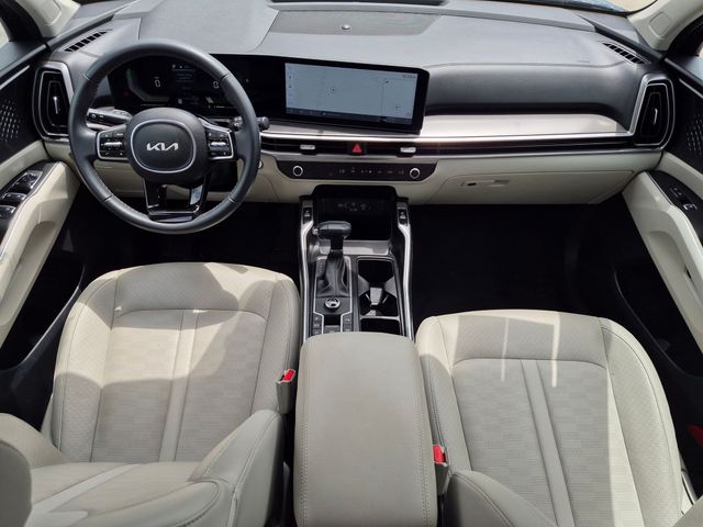 2025 Kia Sorento S - Photo 27