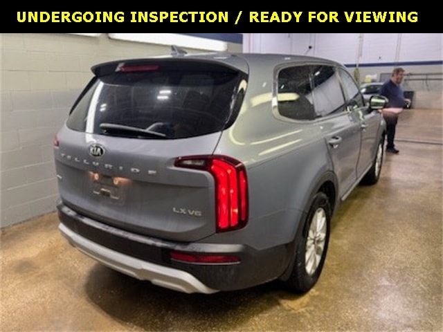 Used 2020 Kia Telluride LX with VIN 5XYP2DHC2LG027696 for sale in North Aurora, IL