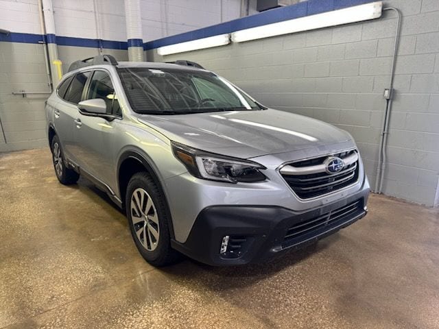2021 Subaru Outback Premium's photo