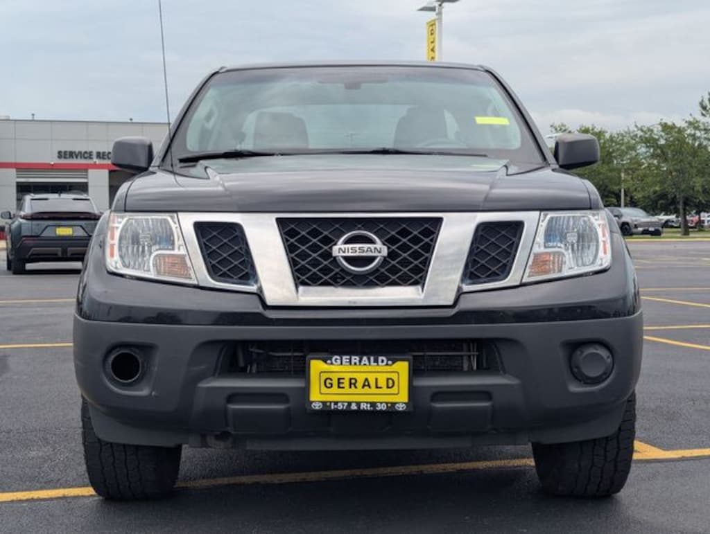 Used 2016 Nissan Frontier S Truck Crew Cab