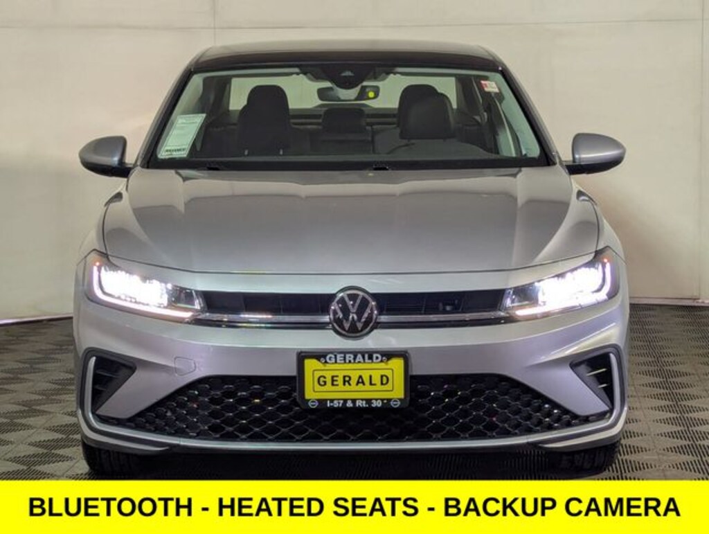 Used 2025 Volkswagen Jetta 1.5T SE Sedan