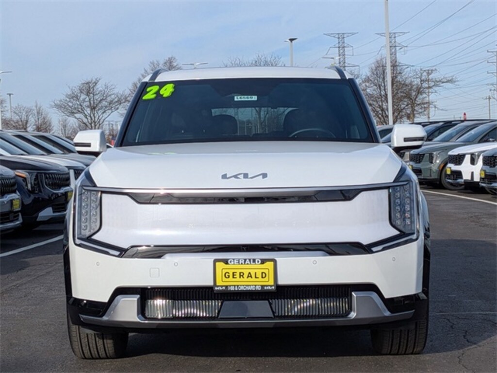 Certified 2024 Kia EV9 Land SUV
