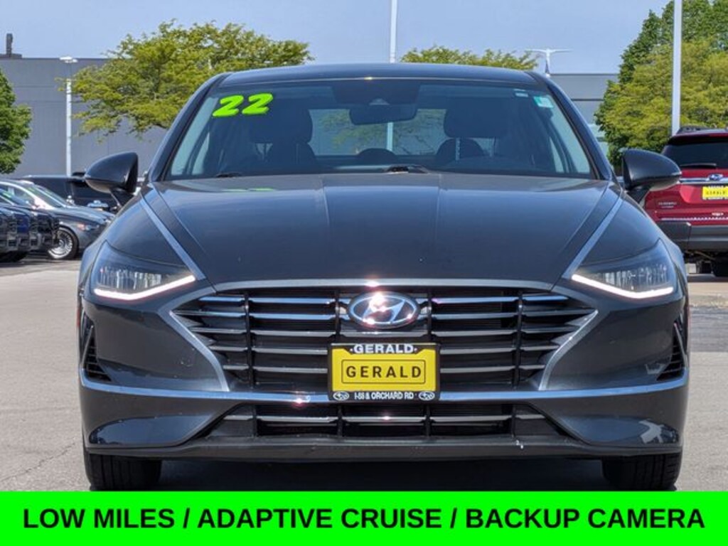 Used 2022 Hyundai Sonata SE Sedan