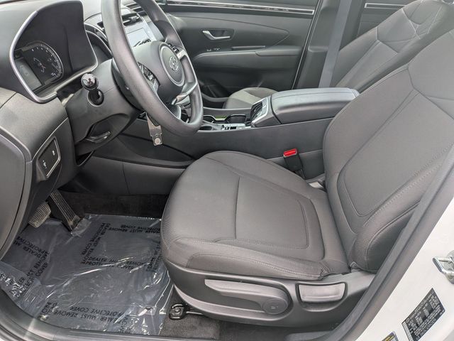 2023 Hyundai Tucson SE - Photo 11