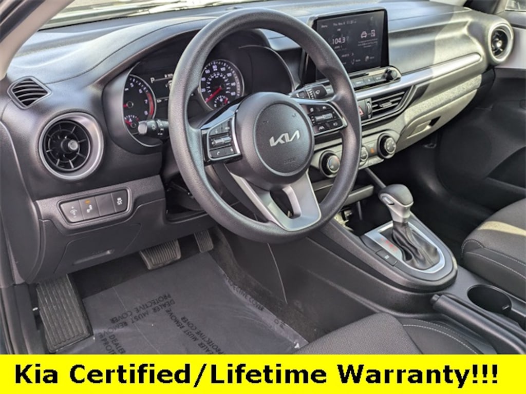 Used 2023 Kia Forte LXS Sedan