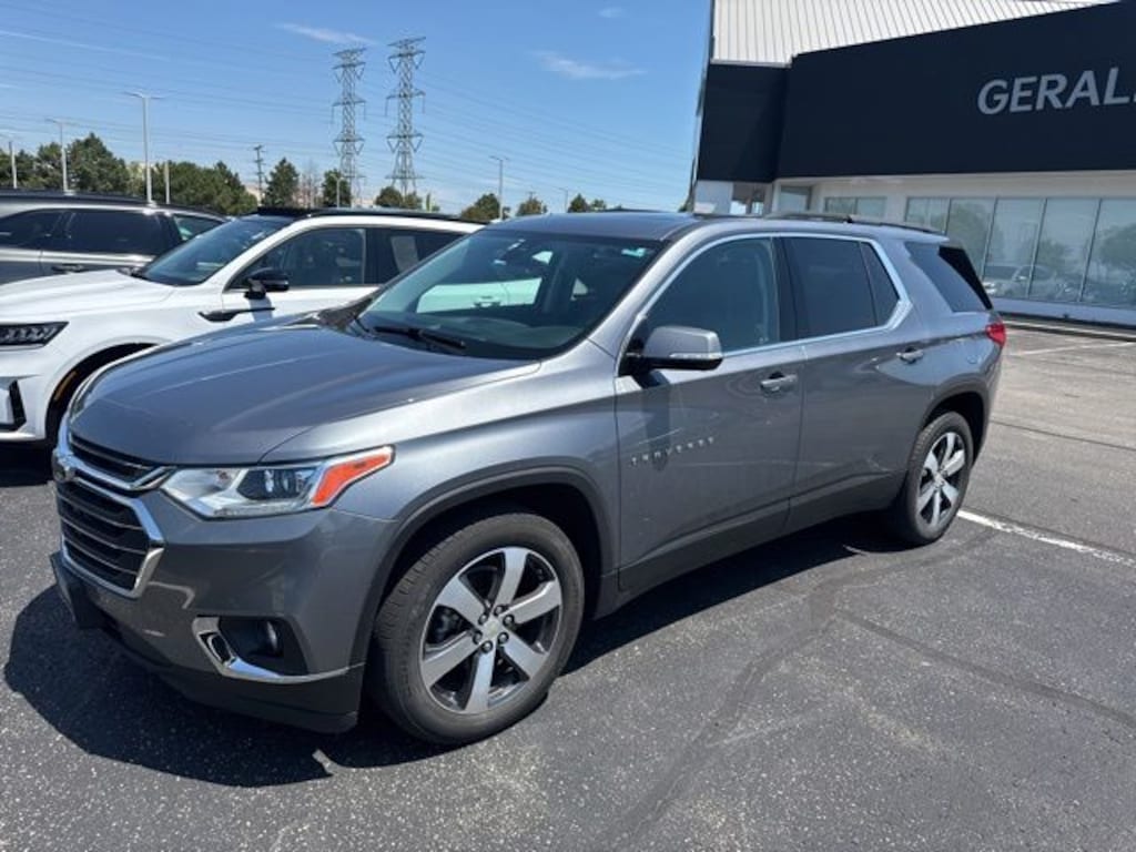 Used 2020 Chevrolet Traverse LT Leather SUV